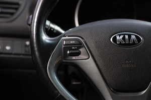 Седан Kia Rio 2017 года, 1229000 рублей, Новосибирск