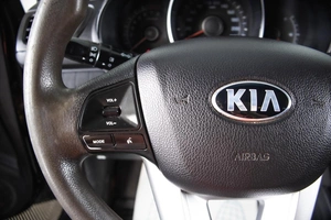 Хетчбэк Kia Rio 2013 года, 849000 рублей, Пермь