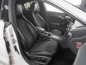 Седан Mercedes-benz CLA-класс 2014 года, 1749000 рублей, Тюмень