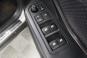 Внедорожник Toyota C-HR 2018 года, 1949000 рублей, Пермь