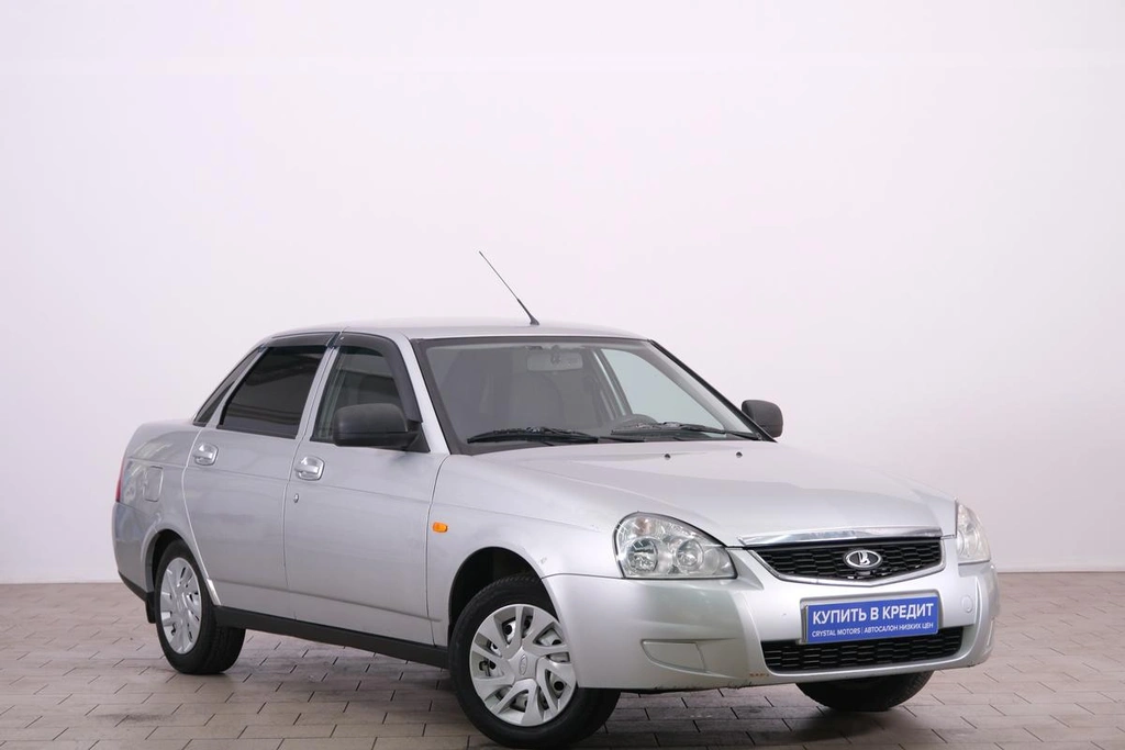 Седан ВАЗ (LADA) Priora 2014 года, 449000 рублей, Омск