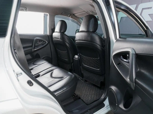 Внедорожник Toyota RAV4 2011 года, 1769000 рублей, Сургут