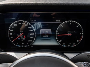 Седан Mercedes-benz E-класс 2020 года, 2890000 рублей, Краснодар