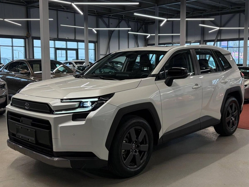 Внедорожник Toyota RAV4 2026 года, 5200000 рублей, Павловская Слобода