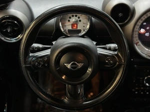 Внедорожник MINI Cooper Countryman 2011 года, 897000 рублей, Красноярск
