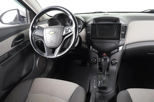 Седан Chevrolet Cruze 2010 года, 569000 рублей, Пермь