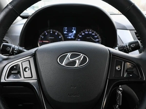 Седан Hyundai Solaris 2014 года, 749000 рублей, Волгоград