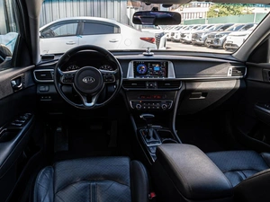 Седан Kia Optima 2016 года, 1390000 рублей, Краснодар
