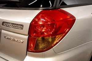 Универсал Subaru Legacy 2004 года, 989000 рублей, Барнаул