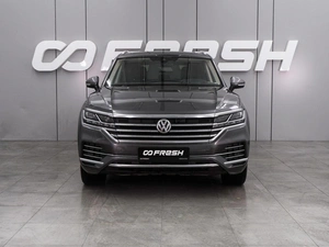 Внедорожник Volkswagen Touareg 2018 года, 4949000 рублей, Воронеж