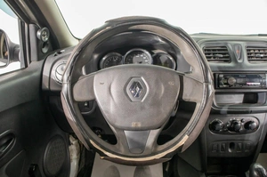 Седан Renault Logan 2017 года, 749000 рублей, Барнаул