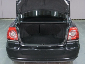 Седан Toyota Avensis 2007 года, 879000 рублей, Сургут