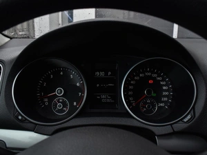 Хетчбэк Volkswagen Golf 2011 года, 1150000 рублей, Краснодар