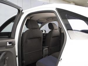 Седан Ford Focus 2007 года, 450000 рублей, Омск