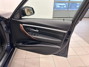Седан BMW 3 серия 2017 года, 1599000 рублей, Красноярск
