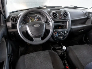 Седан ВАЗ (LADA) Granta 2017 года, 400000 рублей, Краснодар