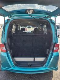 Минивэн Honda Freed 2012 года, 956000 рублей, Красноярск