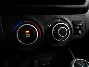 Хетчбэк Kia Rio 2014 года, 970000 рублей, Воронеж