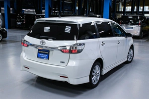 Минивэн Toyota Wish 2012 года, 1498000 рублей, Солонцы