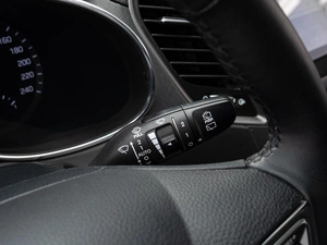 Внедорожник Hyundai Santa Fe 2015 года, 2560000 рублей, Краснодар