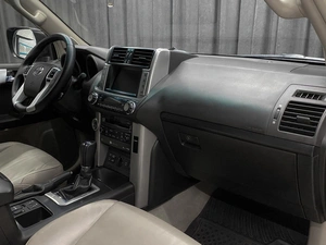 Внедорожник Toyota Land Cruiser Prado 2012 года, 2899000 рублей, Красноярск