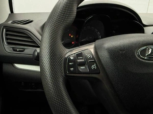 Седан ВАЗ (LADA) Vesta 2016 года, 670000 рублей, Ижевск