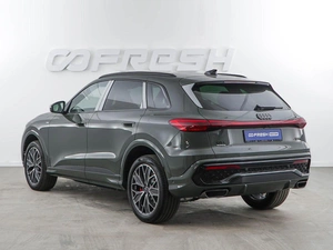 Внедорожник Audi Q5 2026 года, 6494434 рублей, Москва