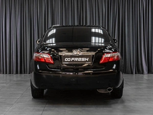 Седан Toyota Camry 2010 года, 1329000 рублей, Тюмень