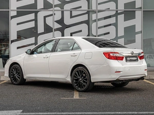 Седан Toyota Camry 2014 года, 1640000 рублей, Краснодар