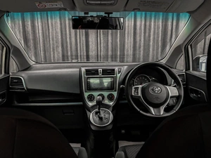 Хетчбэк Toyota Ractis 2013 года, 850000 рублей, Красноярск
