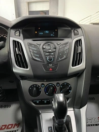 Универсал Ford Focus 2012 года, 797000 рублей, Солонцы