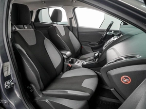 Хетчбэк Ford Focus 2012 года, 679000 рублей, Воронеж