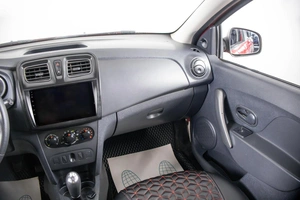 Седан Renault Logan 2016 года, 849000 рублей, Пермь