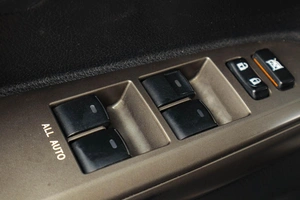 Внедорожник Toyota Land Cruiser 2008 года, 3349000 рублей, Тюмень