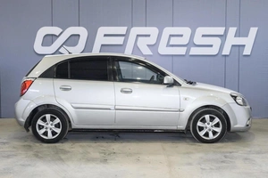 Хетчбэк Kia Rio 2011 года, 490000 рублей, Ульяновск