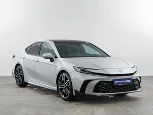 Седан Toyota Camry 2024 года, 3798999 рублей, Москва