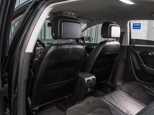 Седан Volkswagen Passat 2012 года, 1149000 рублей, Тюмень