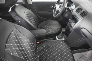 Хетчбэк Volkswagen Polo 2012 года, 739000 рублей, Кемерово