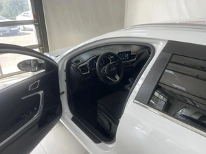 Хэтчбек Kia Ceed 2019 года, 1635000 рублей, Смоленск