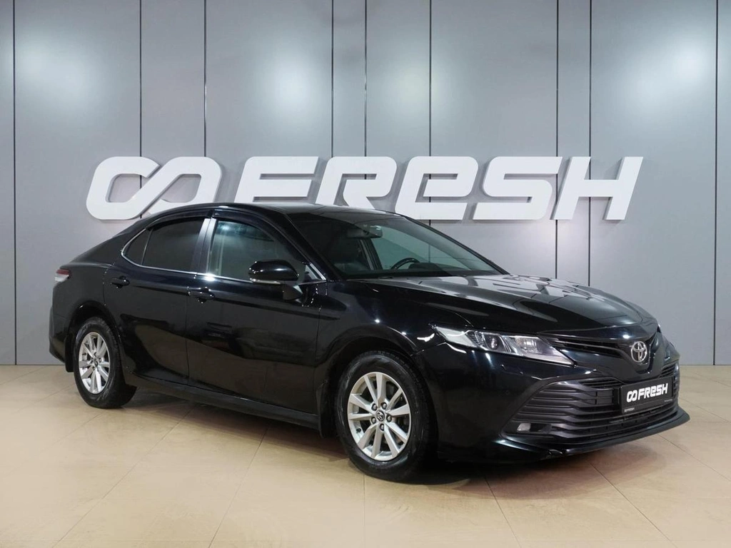 Седан Toyota Camry 2019 года, 2599000 рублей, Воронеж