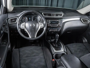 Внедорожник Nissan X-Trail 2017 года, 2000000 рублей, Волгоград