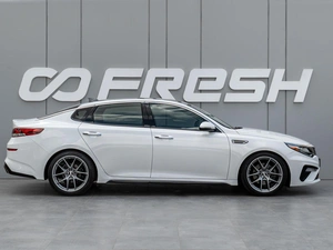 Седан Kia Optima 2018 года, 2288000 рублей, Краснодар