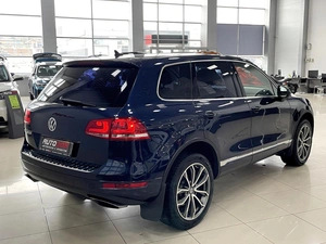 Внедорожник Volkswagen Touareg 2013 года, 1987000 рублей, Солонцы
