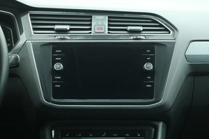 Внедорожник Volkswagen Tiguan 2021 года, 2999000 рублей, Красноярск