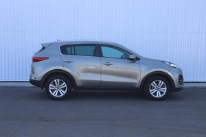 Внедорожник Kia Sportage 2017 года, 1890000 рублей, Брянск