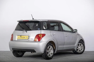 Хетчбэк Toyota Ist 2003 года, 499000 рублей, Томск