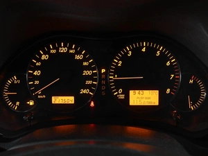 Седан Toyota Avensis 2006 года, 819000 рублей, Аксай