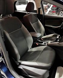 Универсал Ford Focus 2012 года, 997000 рублей, Красноярск