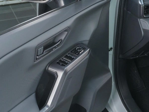 Внедорожник Toyota RAV4 2026 года, 5149000 рублей, Сургут