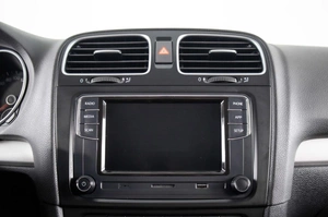 Хетчбэк Volkswagen Golf 2012 года, 849000 рублей, Пермь